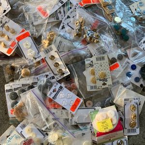 Vintage 70s 80s 90s button lot